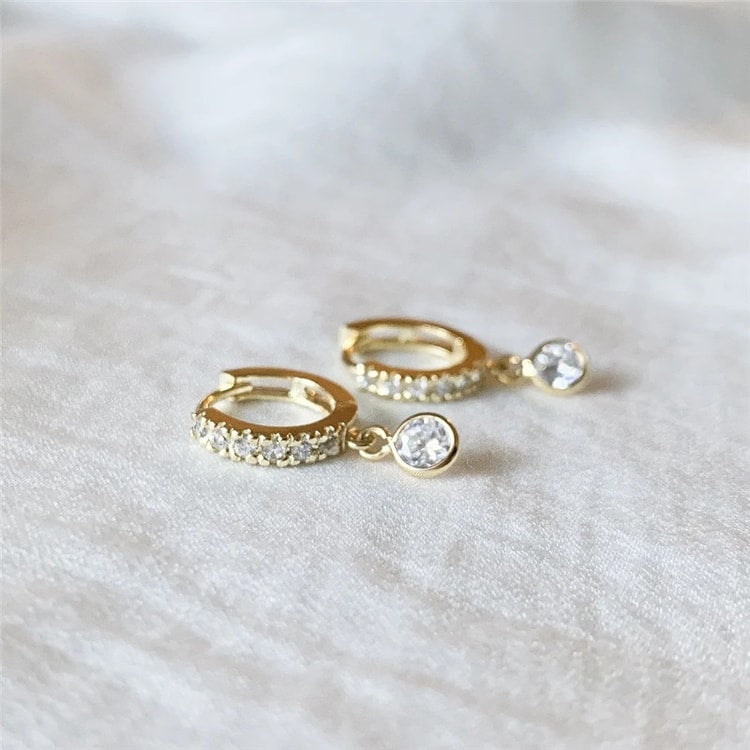 Huitan Elegant Gold Drop Earrings for Women